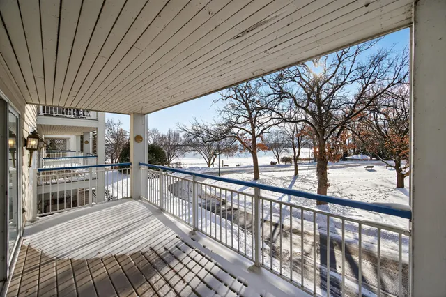 $549,000 | 5009 Lake Avenue, Unit 201, White Bear Lake, MN 55110