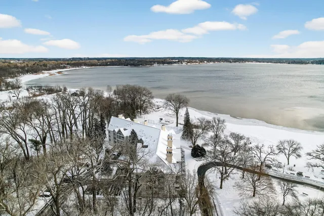 $549,000 | 5009 Lake Avenue, Unit 201, White Bear Lake, MN 55110