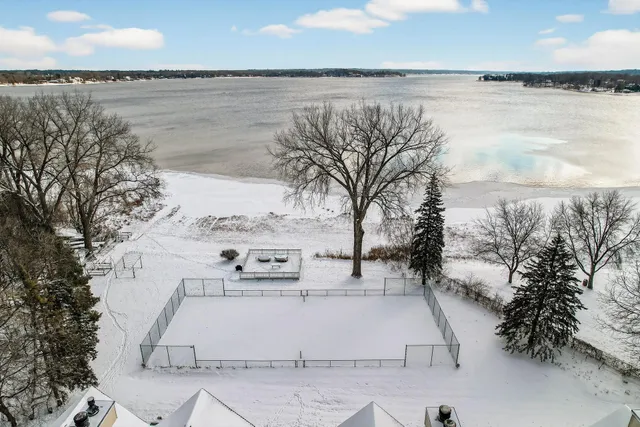 $549,000 | 5009 Lake Avenue, Unit 201, White Bear Lake, MN 55110