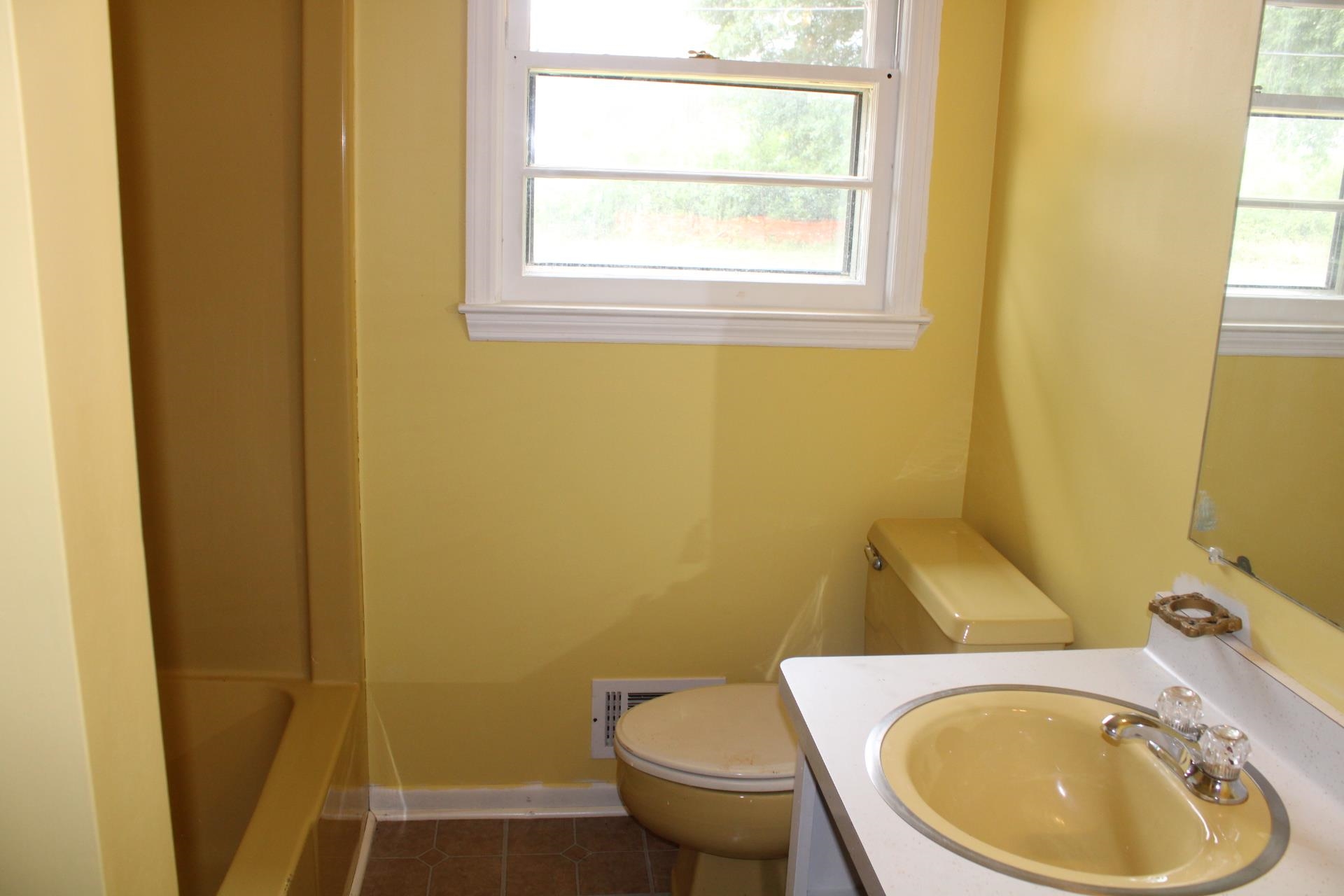 1107 Old Georgia Road Roebuck, SC 29376 - Photo 14 of 20 Gallery Image 14