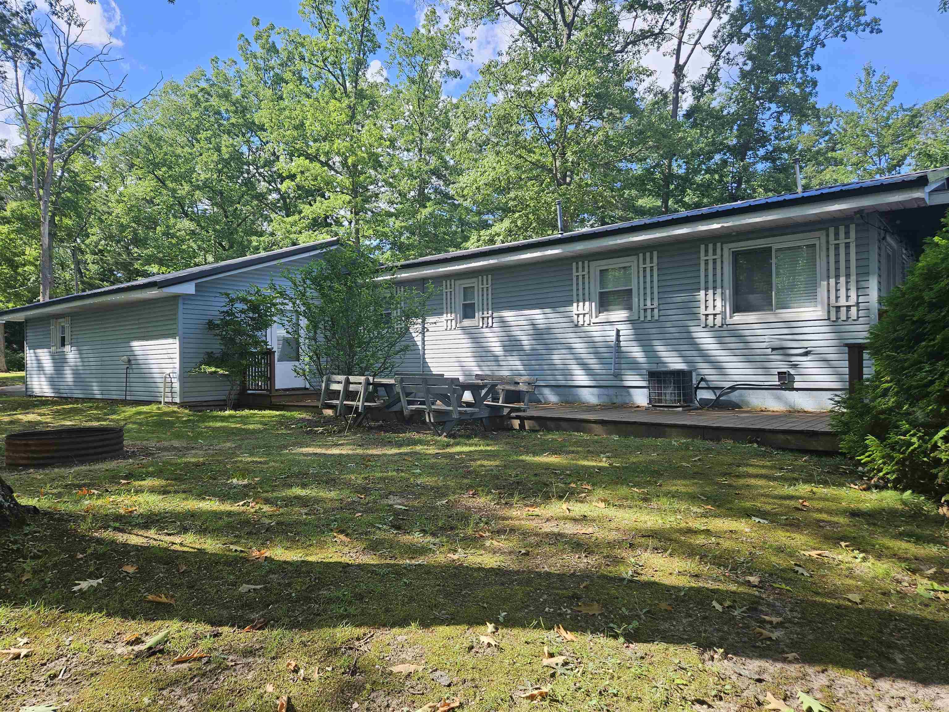 2570 Ridge Road Harrison, MI 48625 - Photo 11 of 63