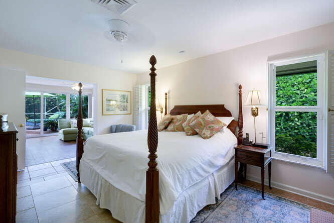 137 Gulfstream Road North Palm Beach, FL 33408 - Photo 20 of 68 Primary Bedroom