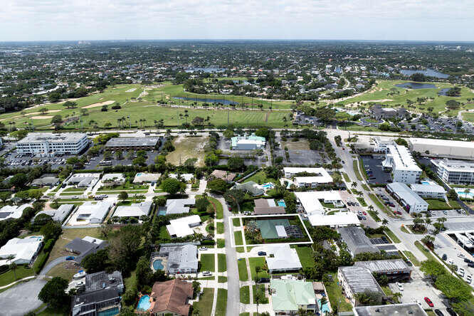 137 Gulfstream Road North Palm Beach, FL 33408 - Photo 37 of 68 Aerial View