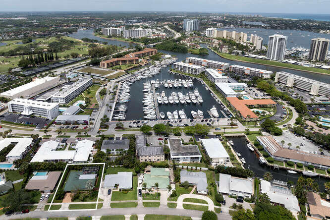 137 Gulfstream Road North Palm Beach, FL 33408 - Photo 42 of 68 Aerial View