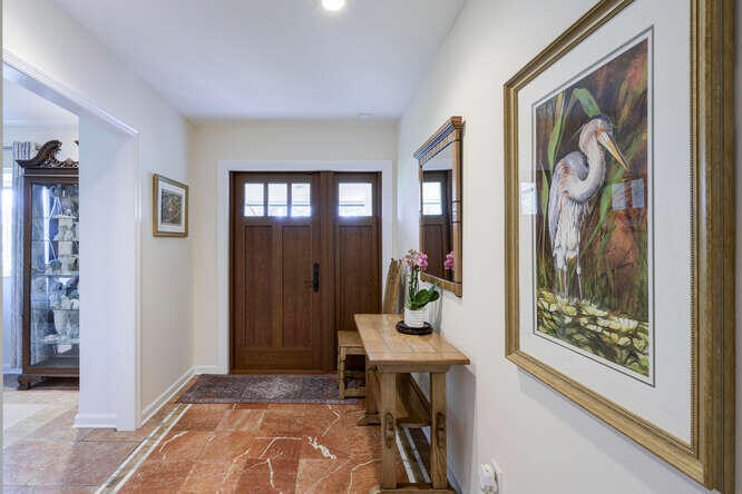 137 Gulfstream Road North Palm Beach, FL 33408 - Photo 5 of 68 Foyer