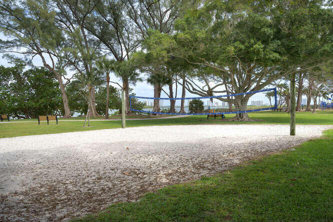 137 Gulfstream Road North Palm Beach, FL 33408 - Photo 55 of 68 Lakeside Park