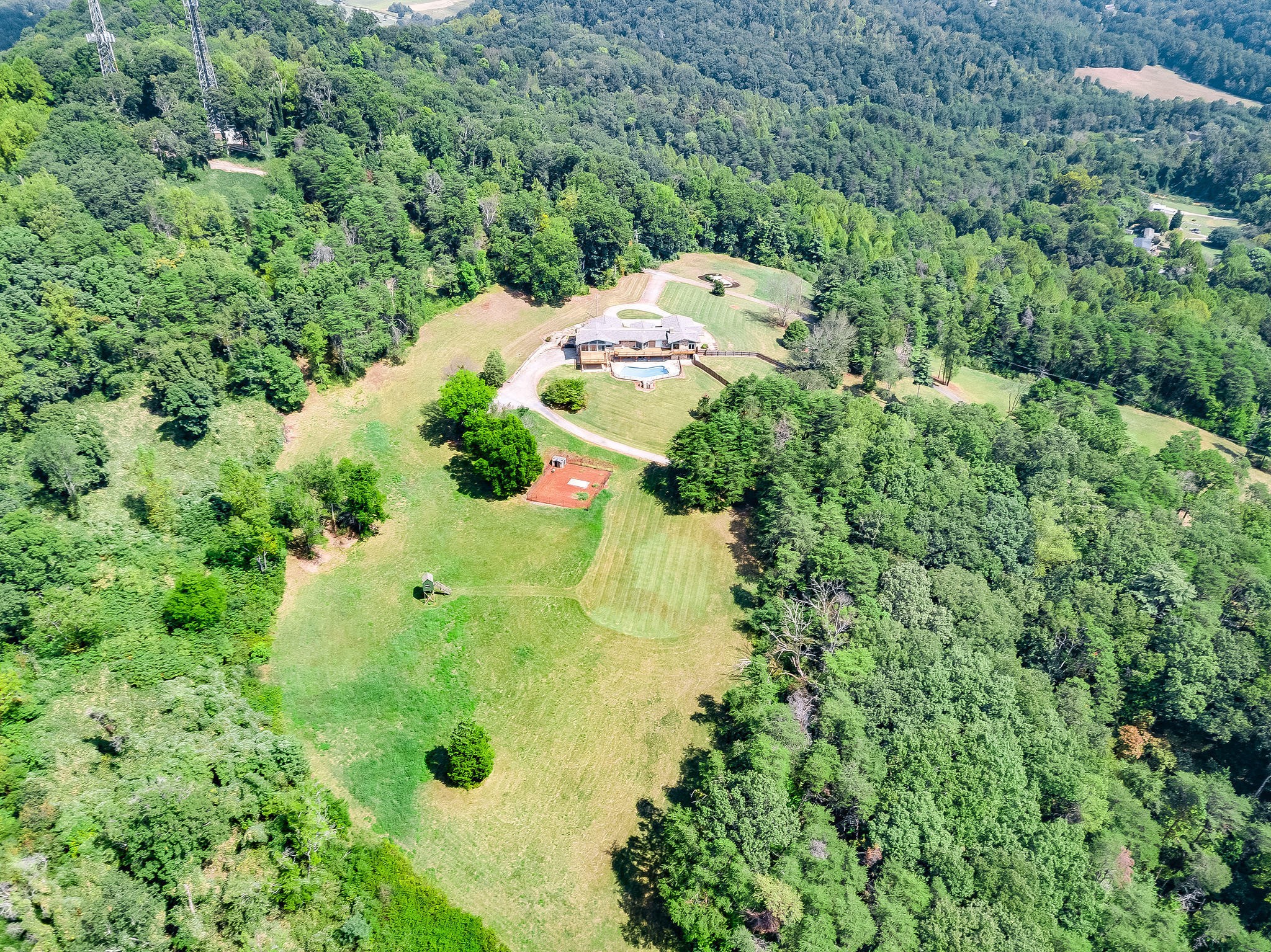 601 Self Hollow Road Rockford, TN 37853 - Photo 40 of 40 an aerial view of a house with a yard