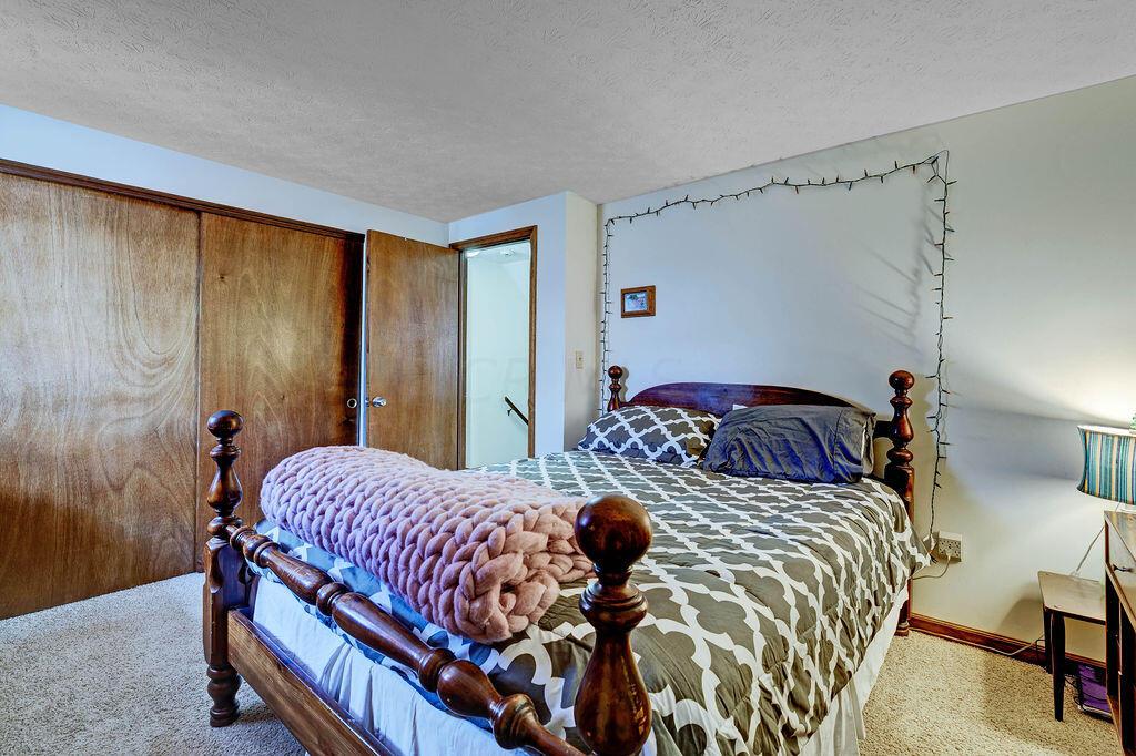 578 South Spring Road Westerville, OH 43081 - Photo 23 of 37 Bedroom 3