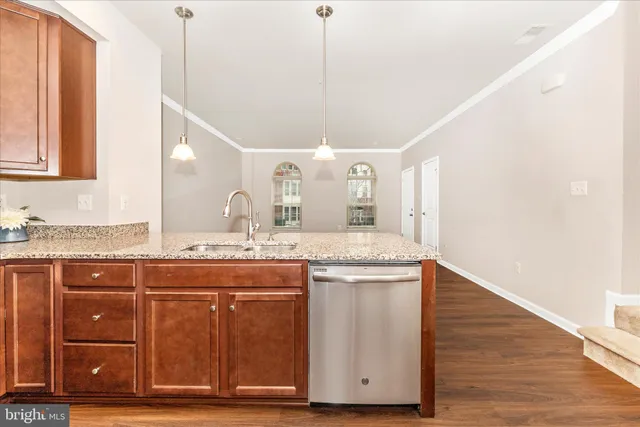 $350,000 | 6006 Leben Drive, Unit G, Frederick, MD 21703