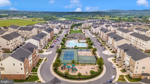 $350,000 | 6006 Leben Drive, Unit G, Frederick, MD 21703