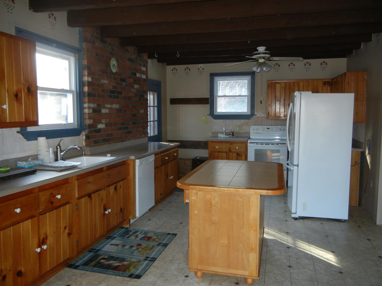 65 Oak Hill Road New Ipswich, NH 03071 - Photo 4 of 15 Gallery Image 4