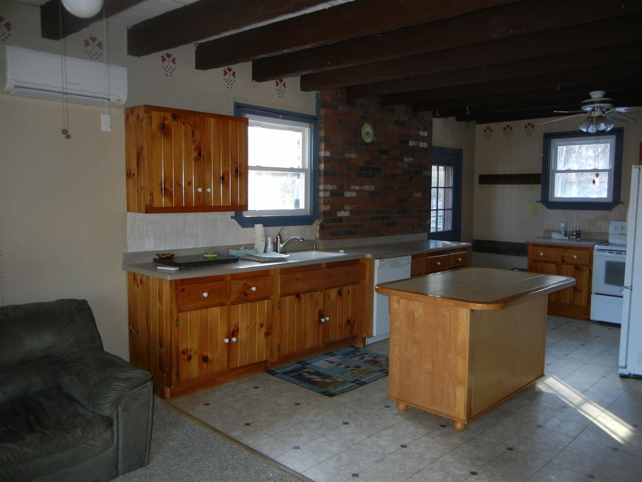 65 Oak Hill Road New Ipswich, NH 03071 - Photo 5 of 15 Gallery Image 5
