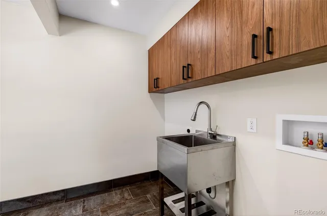 $1,525,000 | 7552 Surrey Drive, Morrison, CO 80465