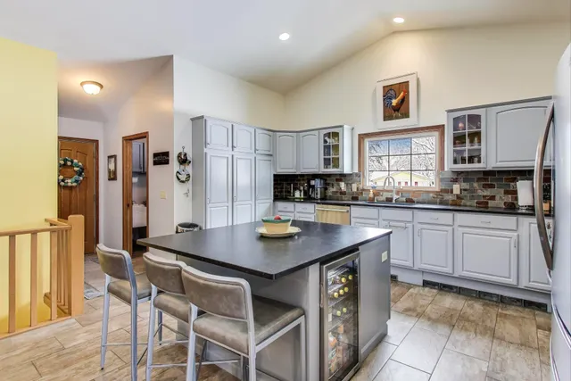 $635,000 | W312S8869 Cherokee Pass, Mukwonago, WI 53149