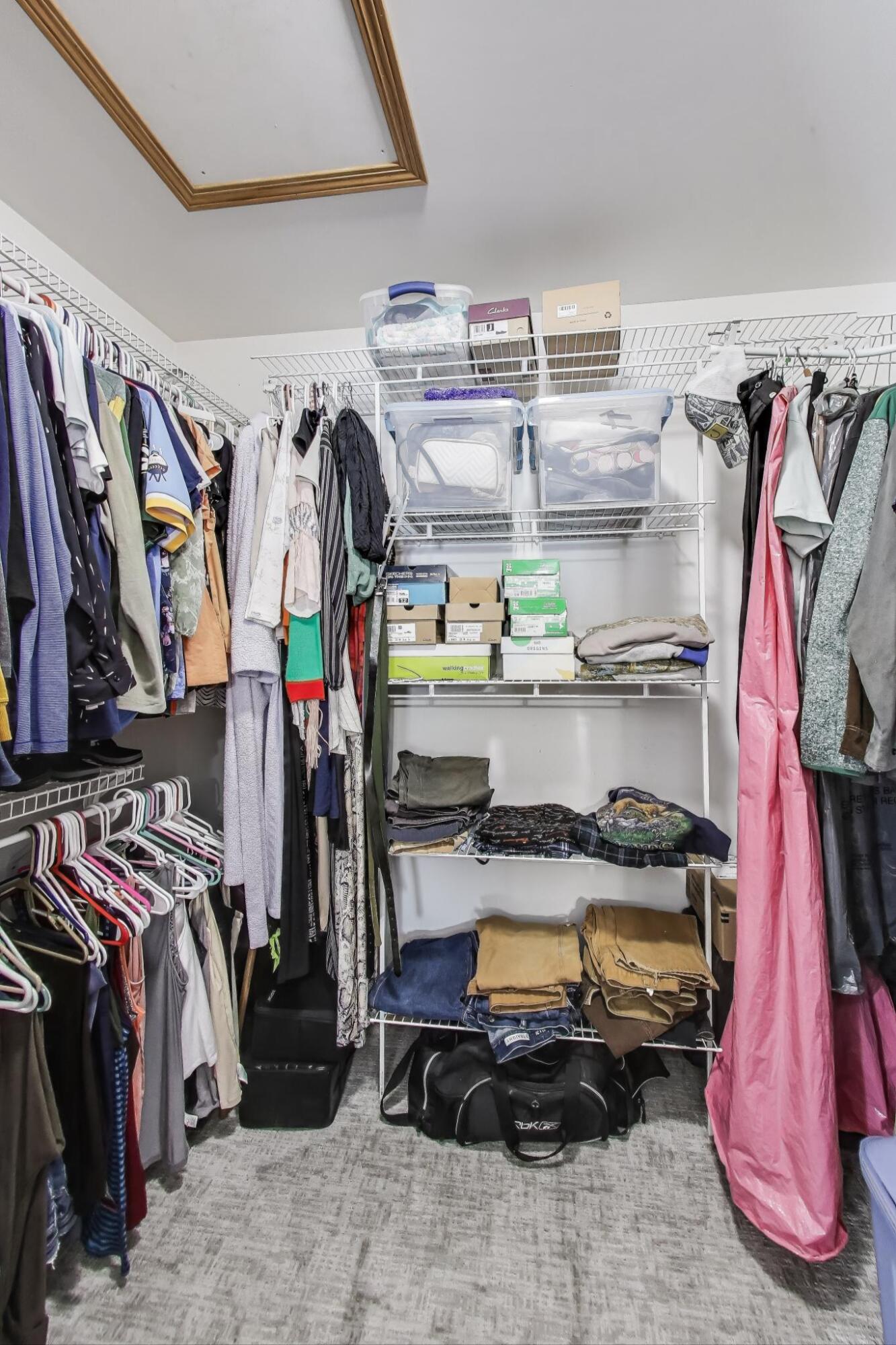 W312S8869 Cherokee Pass Mukwonago, WI 53149 - Photo 24 of 75 Primary bedroom walk-in closet