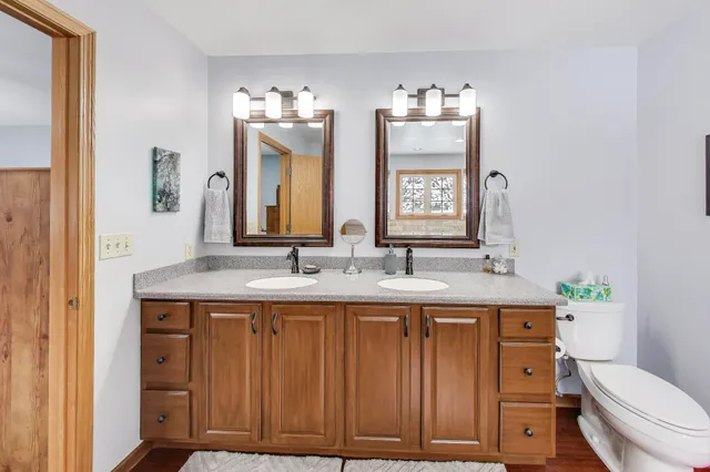 $635,000 | W312S8869 Cherokee Pass, Mukwonago, WI 53149