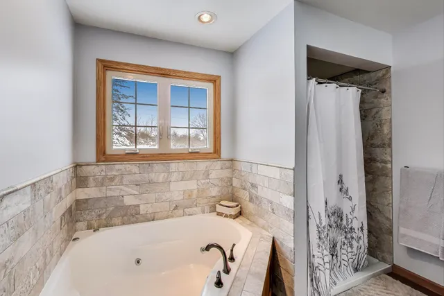 $635,000 | W312S8869 Cherokee Pass, Mukwonago, WI 53149