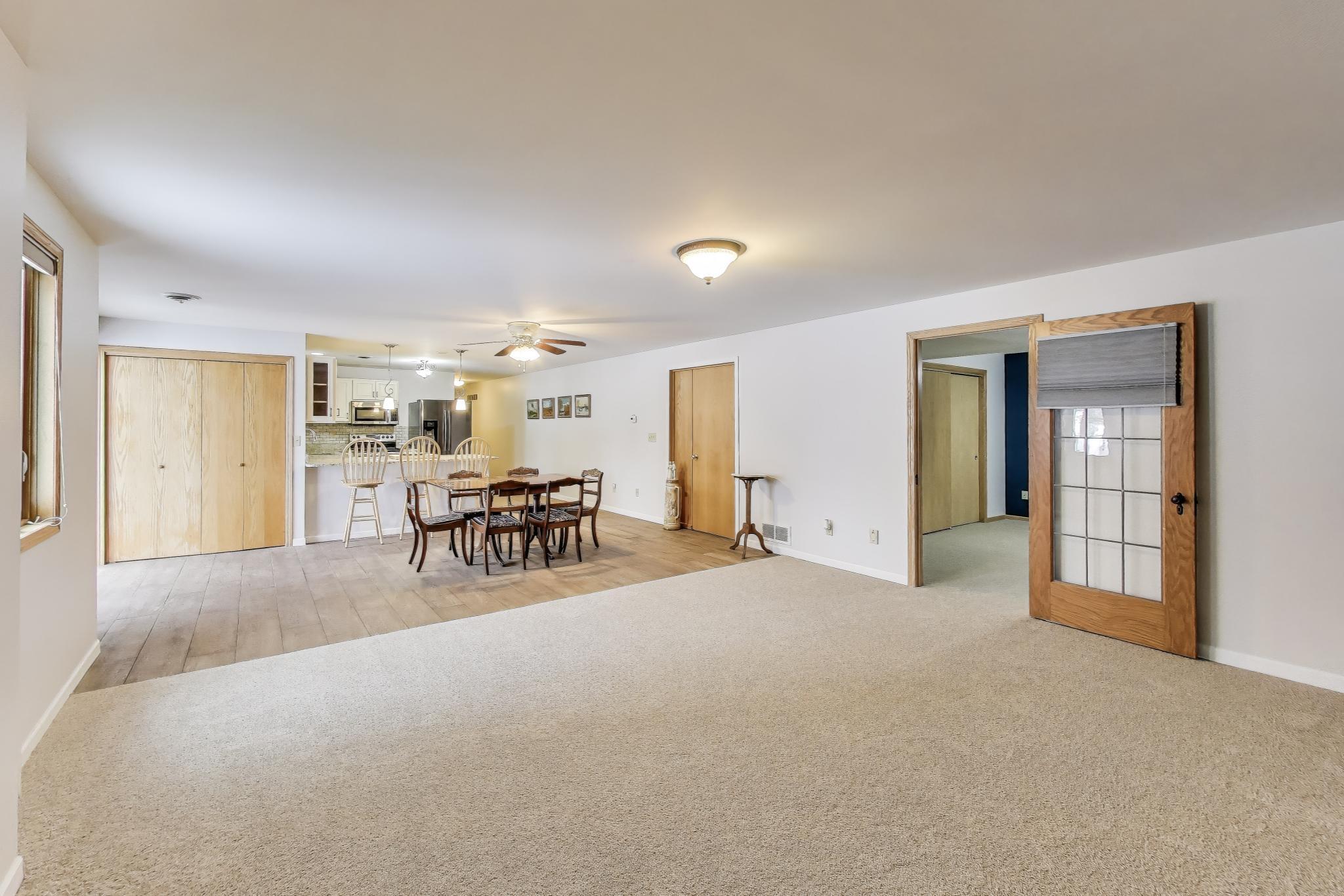 W312S8869 Cherokee Pass Mukwonago, WI 53149 - Photo 35 of 75 Family room on lower level