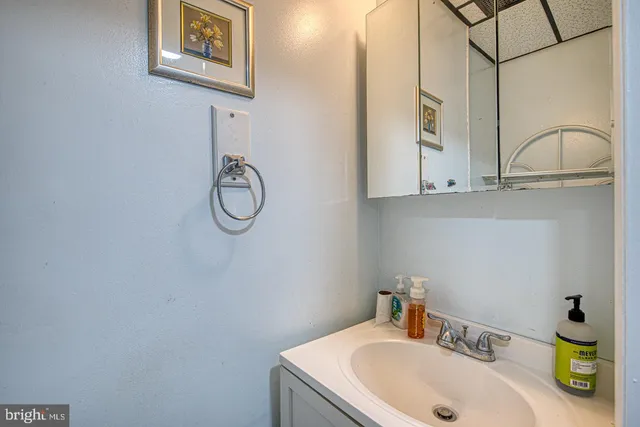 $285,000 | 1518 Manley Road, Unit B11, West Chester, PA 19382