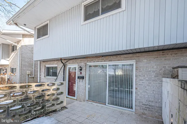 $285,000 | 1518 Manley Road, Unit B11, West Chester, PA 19382