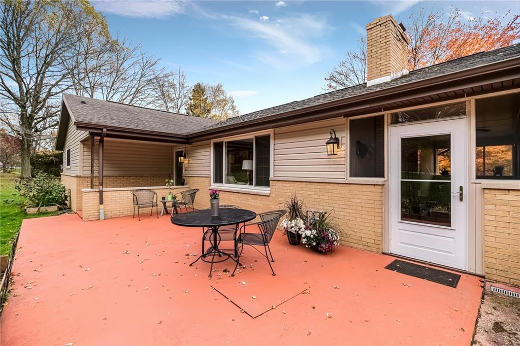 130 Overbrook Road Valencia, PA 16059 - Photo 2 of 25 Gallery Image 2