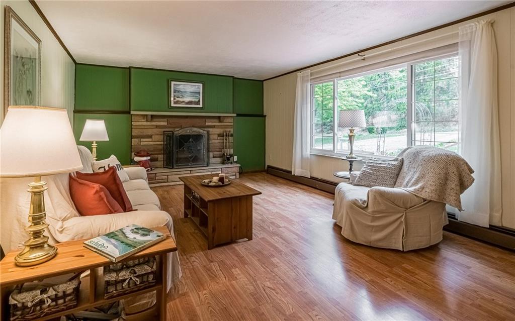 130 Overbrook Road Valencia, PA 16059 - Photo 3 of 25 Gallery Image 3