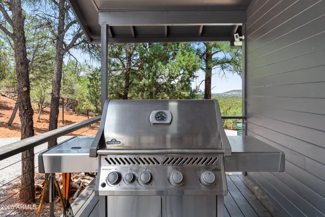 a view of outdoor space