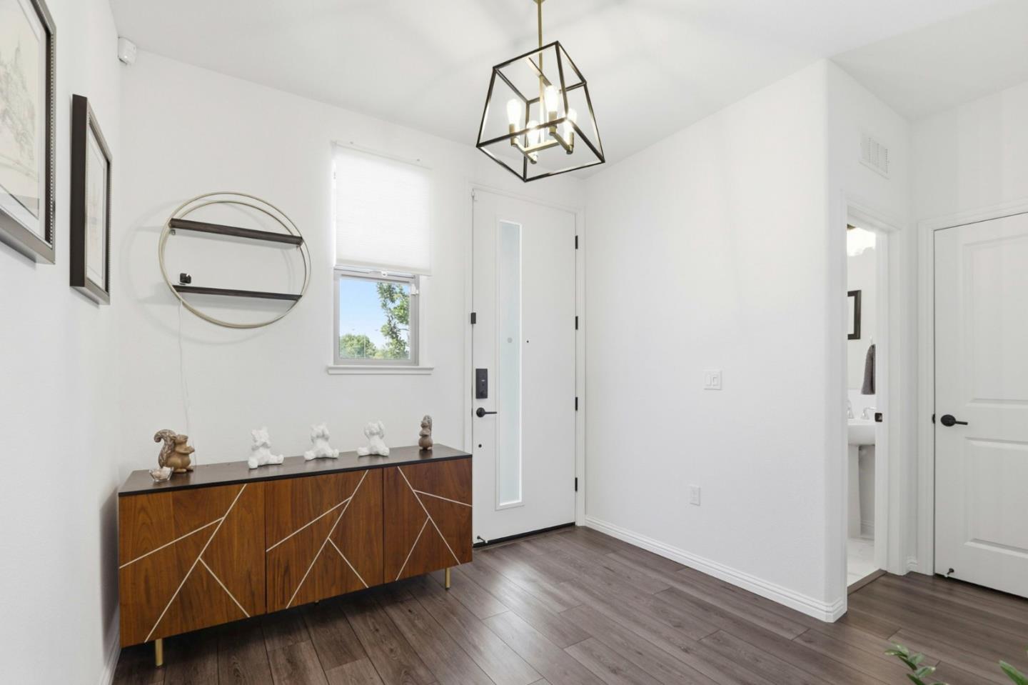 6709 Magnetic Loop San Jose, CA 95119 - Photo 5 of 54