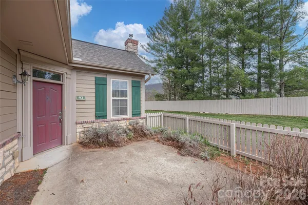 $439,000 | 93 Outlook Circle, Swannanoa, NC 28778