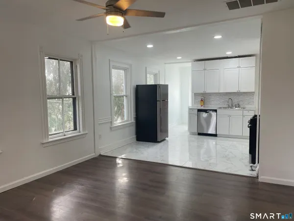 $2,050 | 40 Exchange Street, Unit 2, New Haven, CT 06513