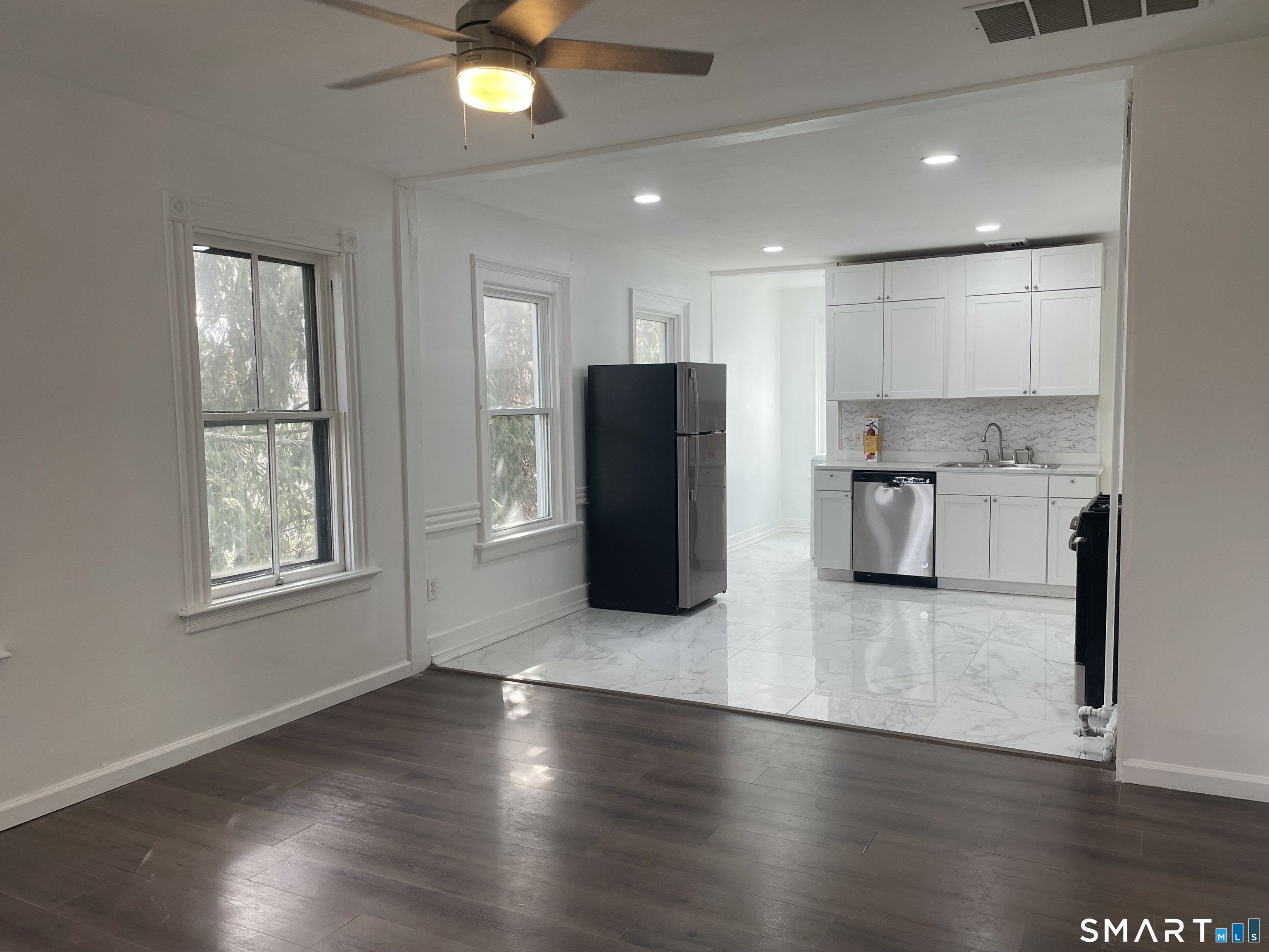 40 Exchange Street, Unit 2 New Haven, CT 06513 - Photo 2 of 10