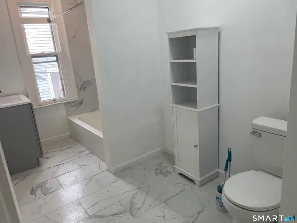 $2,050 | 40 Exchange Street, Unit 2, New Haven, CT 06513