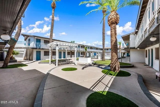 $995 | 3025 North 32nd Street, Unit 23, Phoenix, AZ 85018