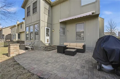 $550,000 | 12128 Hardy Street, Overland Park, KS 66213