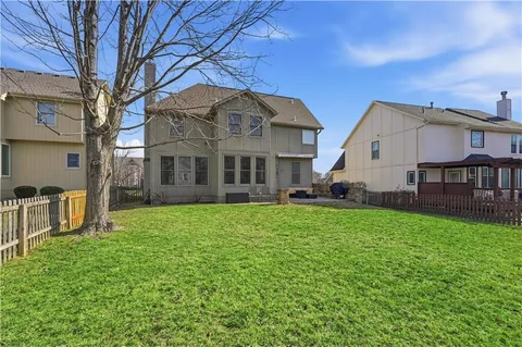 $550,000 | 12128 Hardy Street, Overland Park, KS 66213