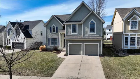 $550,000 | 12128 Hardy Street, Overland Park, KS 66213
