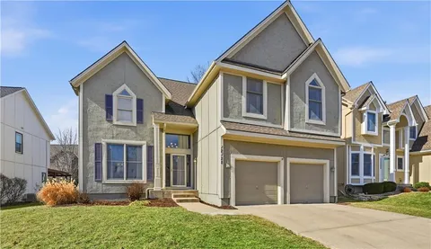 $550,000 | 12128 Hardy Street, Overland Park, KS 66213