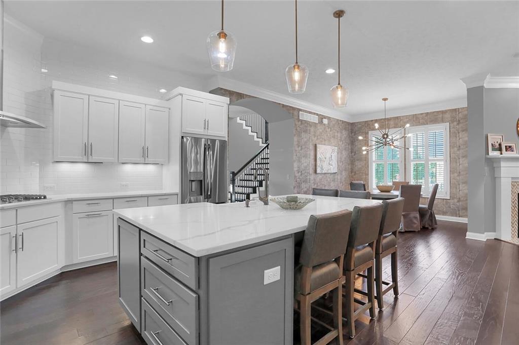 12641 Rhett Street Carmel, IN 46032 - Photo 3 of 59 Gallery Image 3