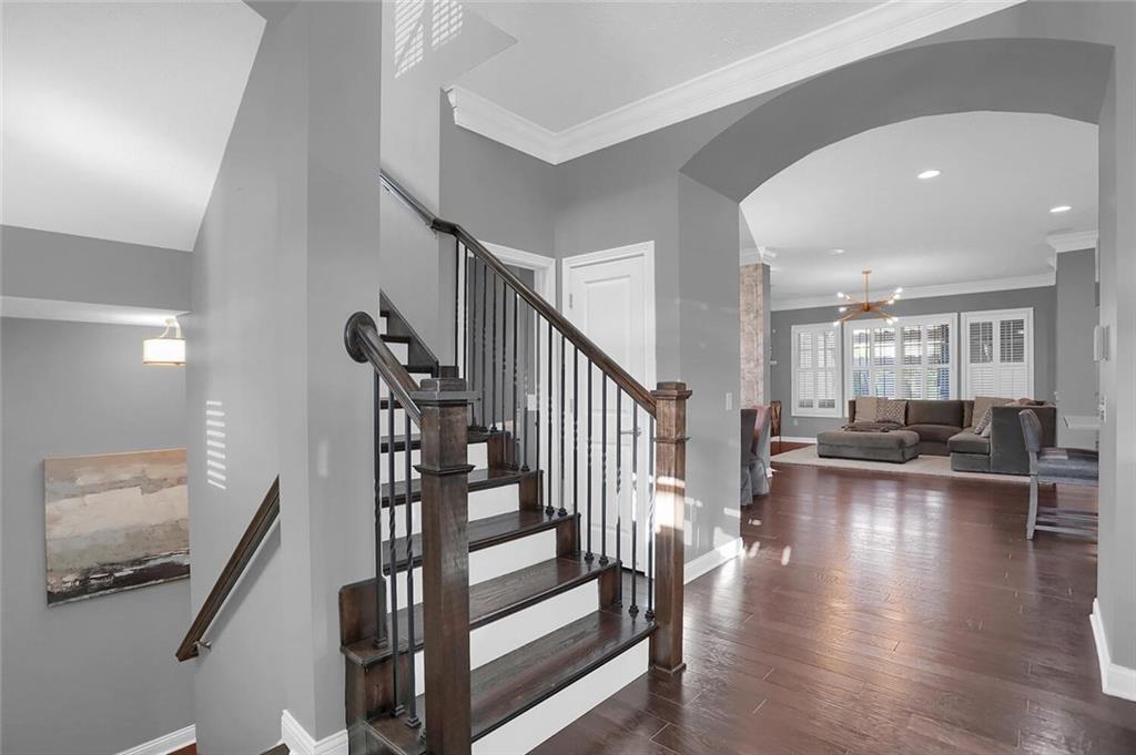 12641 Rhett Street Carmel, IN 46032 - Photo 7 of 59 Gallery Image 7