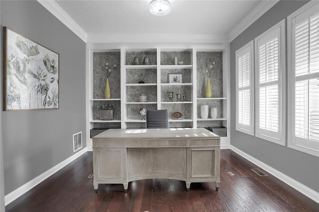 12641 Rhett Street Carmel, IN 46032 - Photo 9 of 59 Gallery Image 9