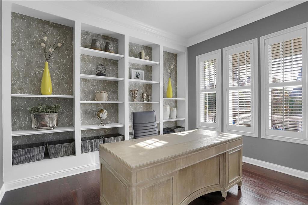 12641 Rhett Street Carmel, IN 46032 - Photo 10 of 59 Gallery Image 10