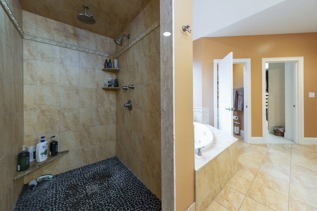 19 Langdon Road Norwood, MA 02062 - Photo 22 of 40