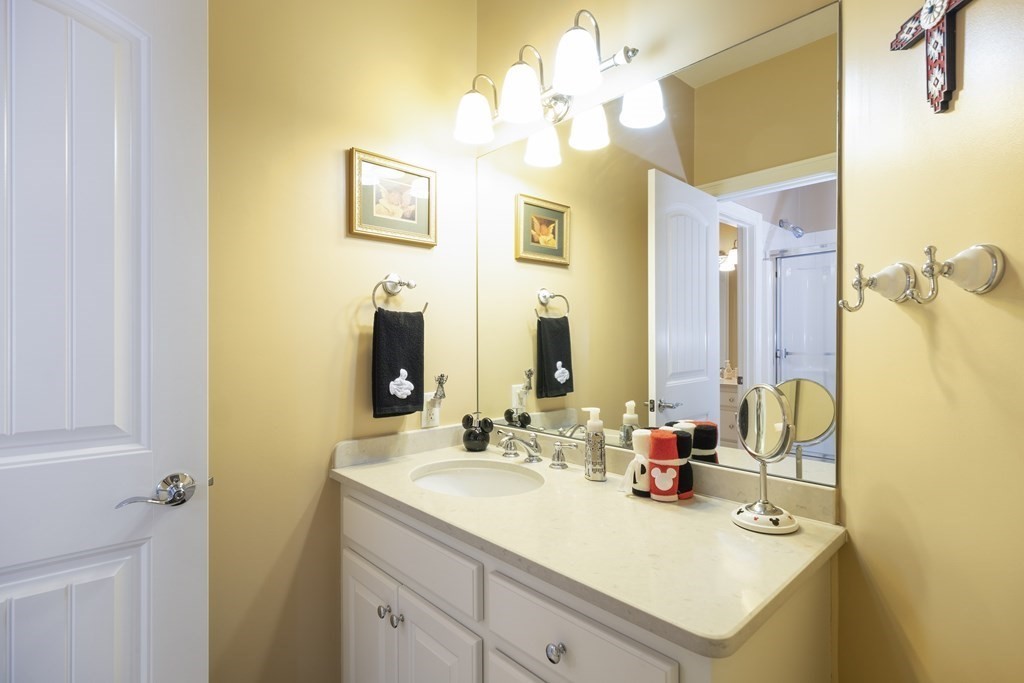 19 Langdon Road Norwood, MA 02062 - Photo 29 of 40