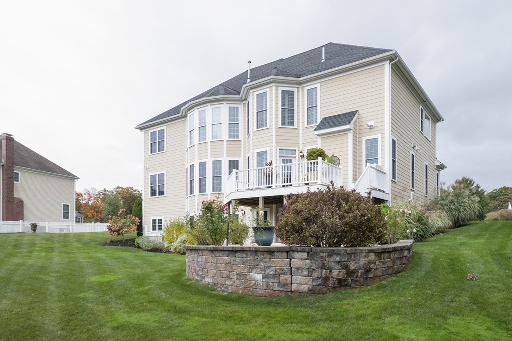 19 Langdon Road Norwood, MA 02062 - Photo 38 of 40