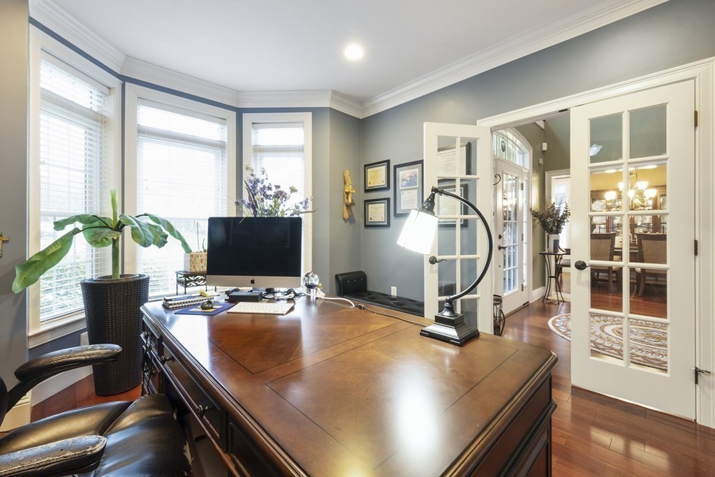 19 Langdon Road Norwood, MA 02062 - Photo 10 of 40