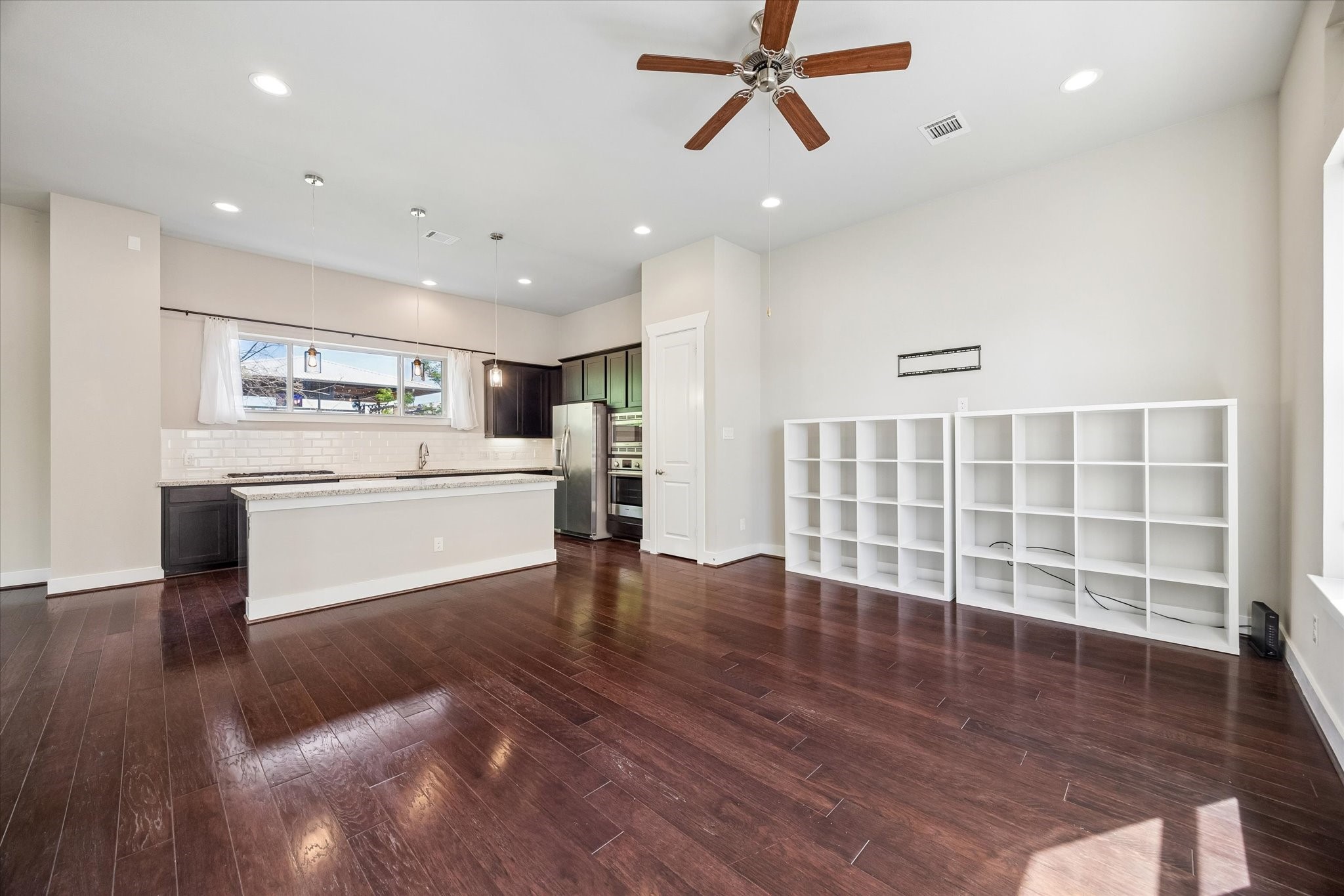 2103 Patterson Street Houston, TX 77007 - Photo 12 of 29