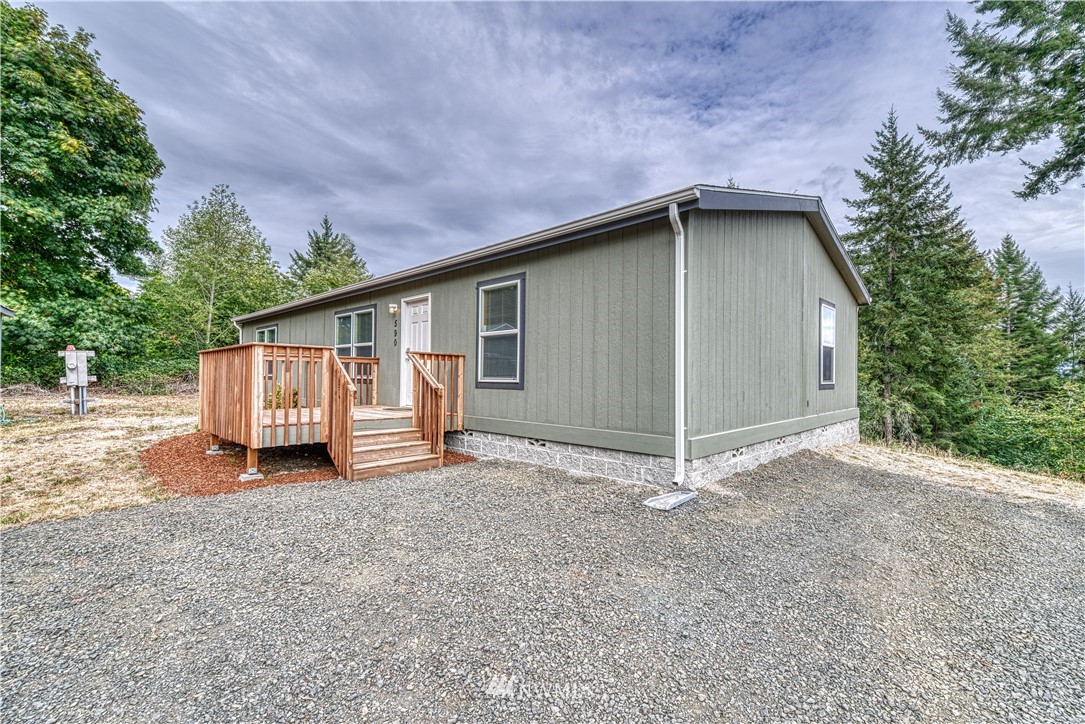 590 East Sherwood Road Allyn, WA 98524 - Photo 2 of 28 Gallery Image 2