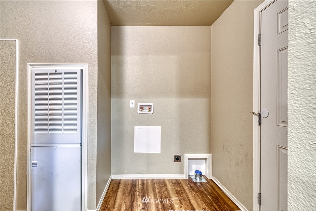 590 East Sherwood Road Allyn, WA 98524 - Photo 14 of 28 Gallery Image 14