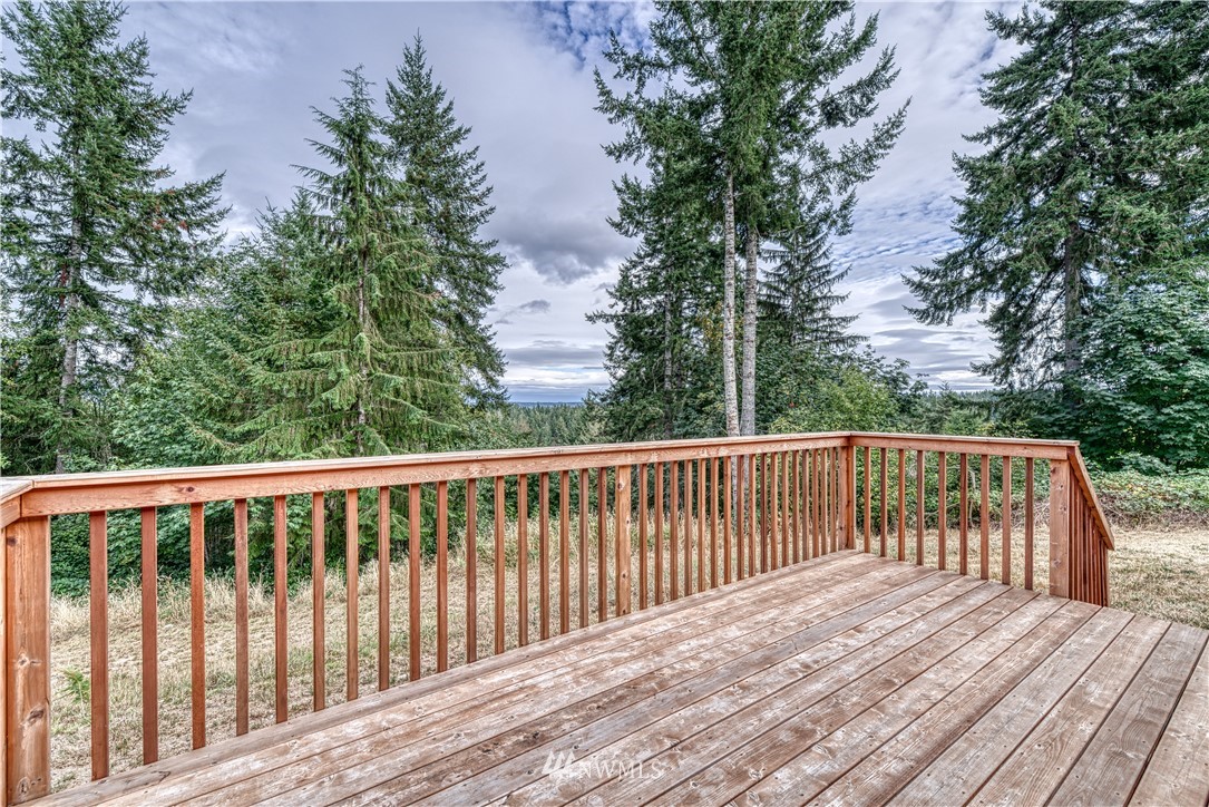 590 East Sherwood Road Allyn, WA 98524 - Photo 15 of 28 Gallery Image 15