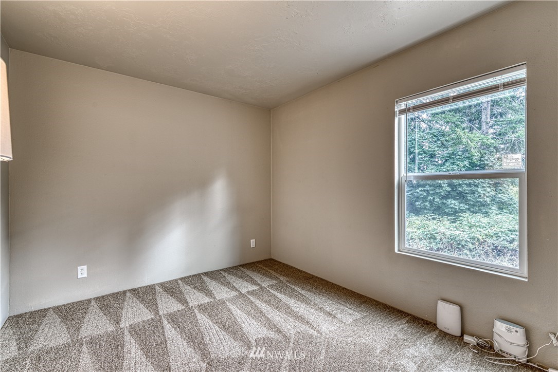 590 East Sherwood Road Allyn, WA 98524 - Photo 20 of 28 Gallery Image 20
